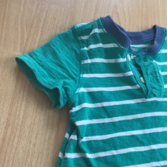BabyGap Green Striped Short Onesie Size 18-24m - Picture 3 of 9